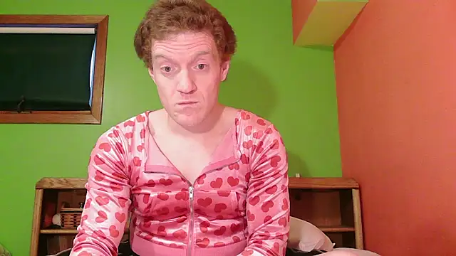 Snapshot of glamtransgoddess15 chatting on February 24, 2026, 10:54 pm glamtransgoddess15 online show from February 24, 2026, 10:54 pm