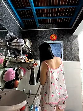 Snapshot of Okleotina9 chatting on March 17, 2026, 2:53 pm Okleotina9 online show from March 17, 2026, 2:53 pm