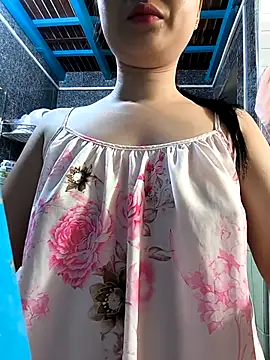 Snapshot of Okleotina9 chatting on March 24, 2026, 4:12 am Okleotina9 online show from March 24, 2026, 4:12 am