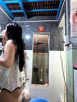 Snapshot of Okleotina9 chatting on March 27, 2026, 7:50 am Okleotina9 online show from March 27, 2026, 7:50 am