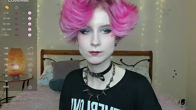 Angel Julles online show from May 30, 2026, 10:10 am