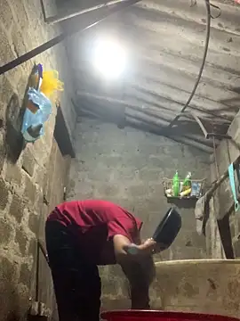 bi-bo123 online show from December 18, 2025, 11:58 am