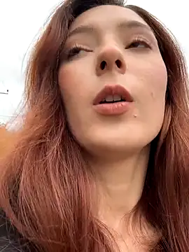 LilluKatten online show from November 26, 2025, 9:20 am