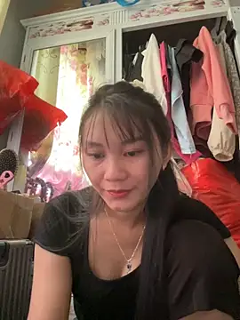 Snapshot of Amino-Suca chatting on October 31, 2025, 4:31 am Amino-Suca online show from October 31, 2025, 4:31 am