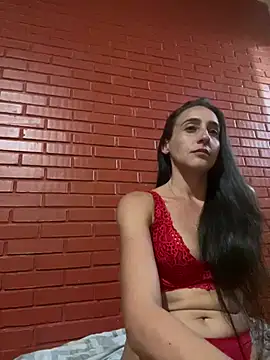 AnaiMartins online show from April 18, 2026, 8:20 pm