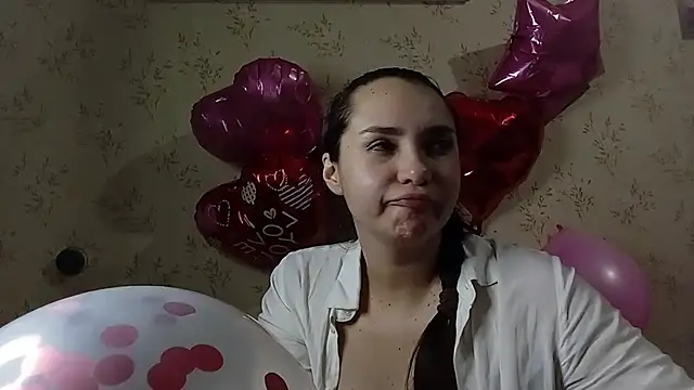 Snapshot of VoulezVous_Angel chatting on February 13, 2026, 4:23 am VoulezVous Angel online show from February 13, 2026, 4:23 am