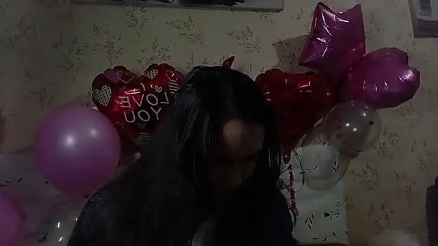 Snapshot of VoulezVous_Angel chatting on February 9, 2026, 1:25 am VoulezVous Angel online show from February 9, 2026, 1:25 am