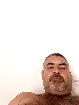 Ricardotarado online show from December 16, 2025, 1:37 pm