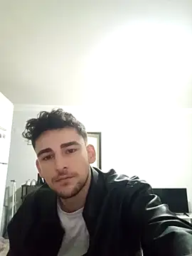 Snapshot of yasinesra757_ chatting on December 20, 2025, 1:25 pm yasinesra757 online show from December 20, 2025, 1:25 pm