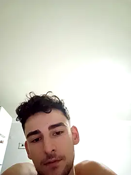 Snapshot of yasinesra757_ chatting on December 17, 2025, 3:50 pm yasinesra757 online show from December 17, 2025, 3:50 pm