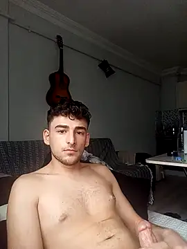 Snapshot of yasinesra757_ chatting on January 6, 2026, 11:25 am yasinesra757 online show from January 6, 2026, 11:25 am