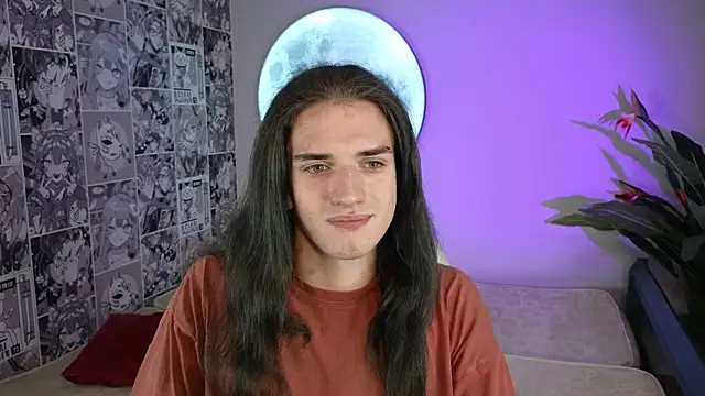 Harvey Hair online show from November 4, 2025, 1:04 pm