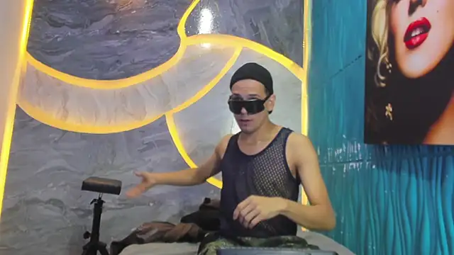 noah deluxe online show from November 3, 2025, 12:31 pm