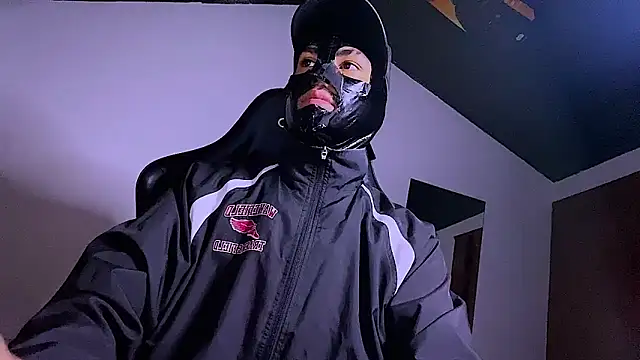 3v1l online show from June 19, 2026, 11:42 pm