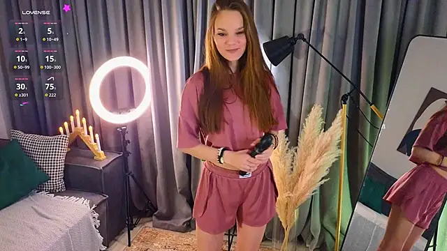 KarlaMagnett online show from November 27, 2025, 3:23 pm