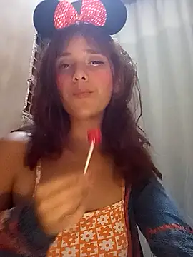 Snapshot of lola_mamadas chatting on November 6, 2025, 4:05 am lola mamadas online show from November 6, 2025, 4:05 am