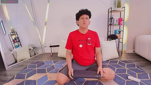 DamianVice online show from December 19, 2025, 2:08 pm