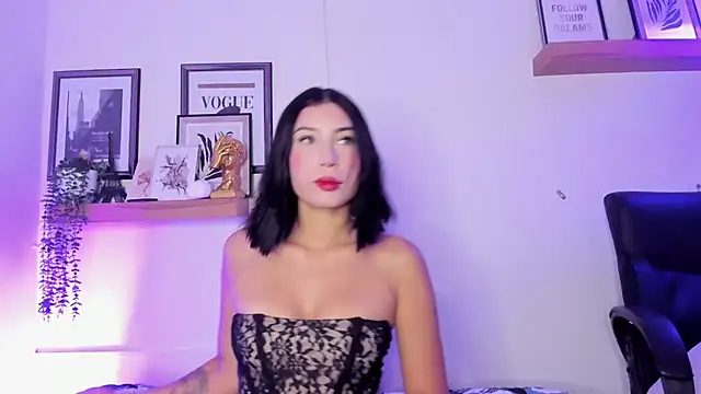 Madisonkay online show from May 21, 2026, 7:11 pm