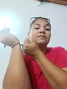 Snapshot of Samaraa_Lee chatting on November 6, 2025, 11:47 am Samaraa Lee online show from November 6, 2025, 11:47 am