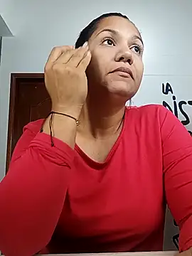 Samaraa Lee online show from November 22, 2025, 11:42 am