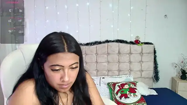 brunette hot02 online show from December 3, 2025, 11:04 pm