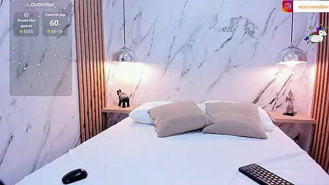 Staarhot online show from November 7, 2025, 11:59 am