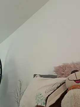 Ania rose online show from February 14, 2026, 3:12 pm