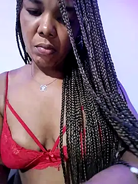 PaolaMunoz online show from November 19, 2025, 2:11 am