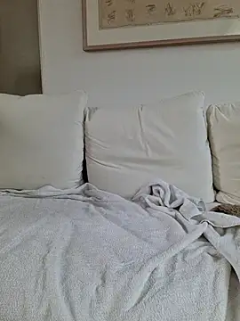 Snapshot of Dennislover007 chatting on November 14, 2025, 1:04 pm Dennislover007 online show from November 14, 2025, 1:04 pm