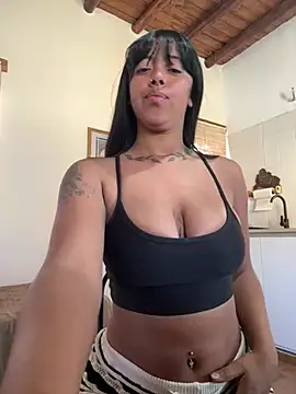 Snapshot of Zulema_cba chatting on August 2, 2026, 6:05 pm Zulema cba online show from August 2, 2026, 6:05 pm