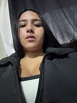 Samantha firee online show from April 14, 2026, 11:04 am