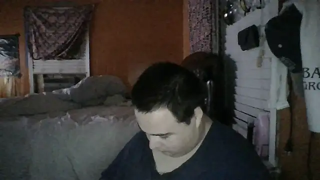 Snapshot of Theo269 chatting on February 14, 2026, 11:27 pm Theo269 online show from February 14, 2026, 11:27 pm