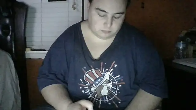 Snapshot of Theo269 chatting on February 24, 2026, 11:27 pm Theo269 online show from February 24, 2026, 11:27 pm