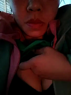 Snapshot of kitti-krush chatting on November 15, 2025, 2:54 pm kitti-krush online show from November 15, 2025, 2:54 pm