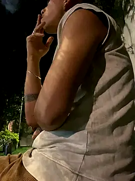 Dylams maja online show from November 30, 2025, 11:38 pm