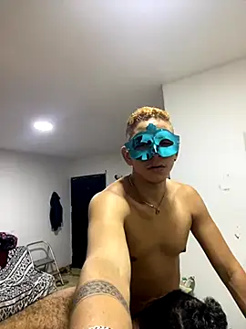 Dylams maja online show from November 16, 2025, 8:52 am