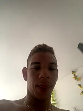 Dylams maja online show from November 3, 2025, 7:06 pm