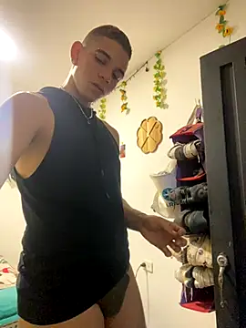 Dylams maja online show from November 2, 2025, 5:56 am