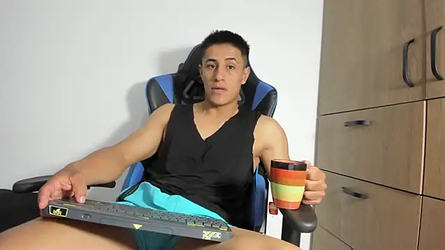 dorman boy online show from February 25, 2026, 2:12 am