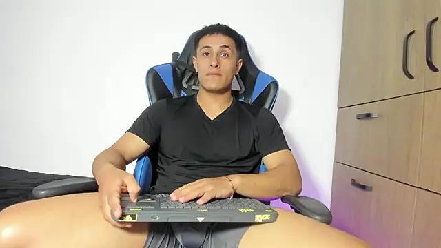 dorman boy online show from January 16, 2026, 9:41 pm