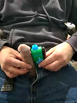 Snapshot of big_Jizzy_125 chatting on November 3, 2025, 3:45 am big Jizzy 125 online show from November 3, 2025, 3:45 am