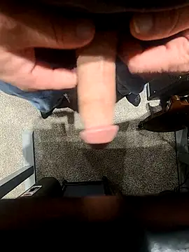 Snapshot of big_Jizzy_125 chatting on November 13, 2025, 4:05 am big Jizzy 125 online show from November 13, 2025, 4:05 am