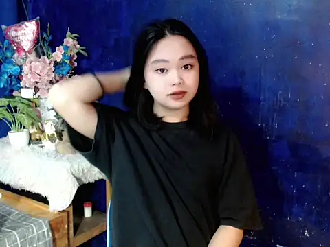 lustfullakim online show from December 20, 2025, 11:57 am