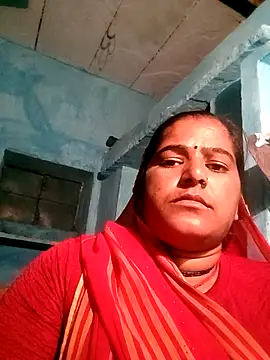 Hotty-Mona754 online show from November 4, 2025, 4:11 pm