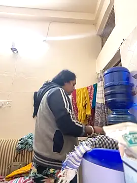 Hot-Sana2 online show from November 7, 2025, 1:21 am