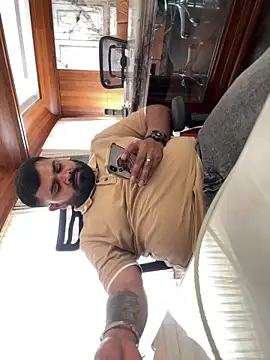 alan0ass online show from April 3, 2026, 10:22 am