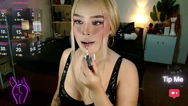 Lolitaloove69 online show from December 5, 2025, 5:55 pm