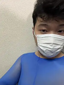 Snapshot of HoRace2317 chatting on October 31, 2025, 2:24 pm HoRace2317 online show from October 31, 2025, 2:24 pm