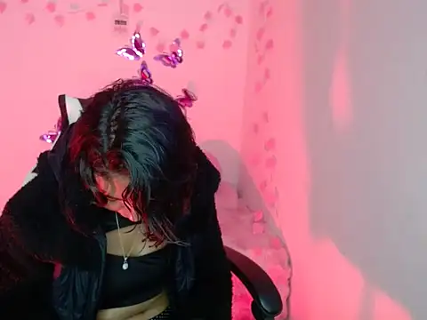 Samanta 777 online show from December 18, 2025, 9:29 pm