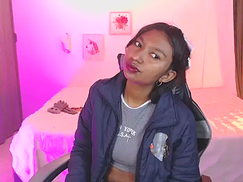 Samanta 777 online show from April 5, 2026, 11:28 am